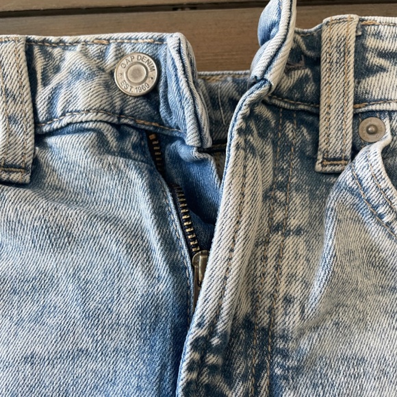 GapKids Denim Cutoff Jean Shorts High Rise - Picture 3 of 5